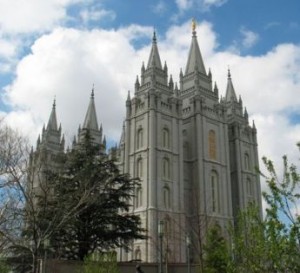 Qu&rsquo;est-ce que les jeunes font dans les temples mormons?